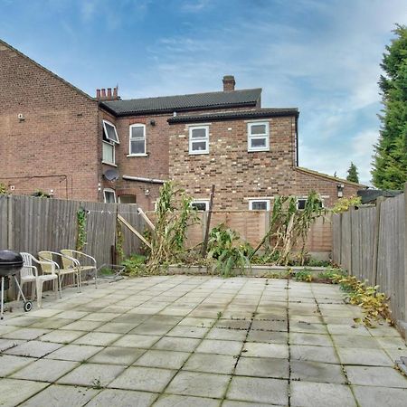 090 Beautiful 1 Bedroom Flat Near Luton Town And Station Exterior foto