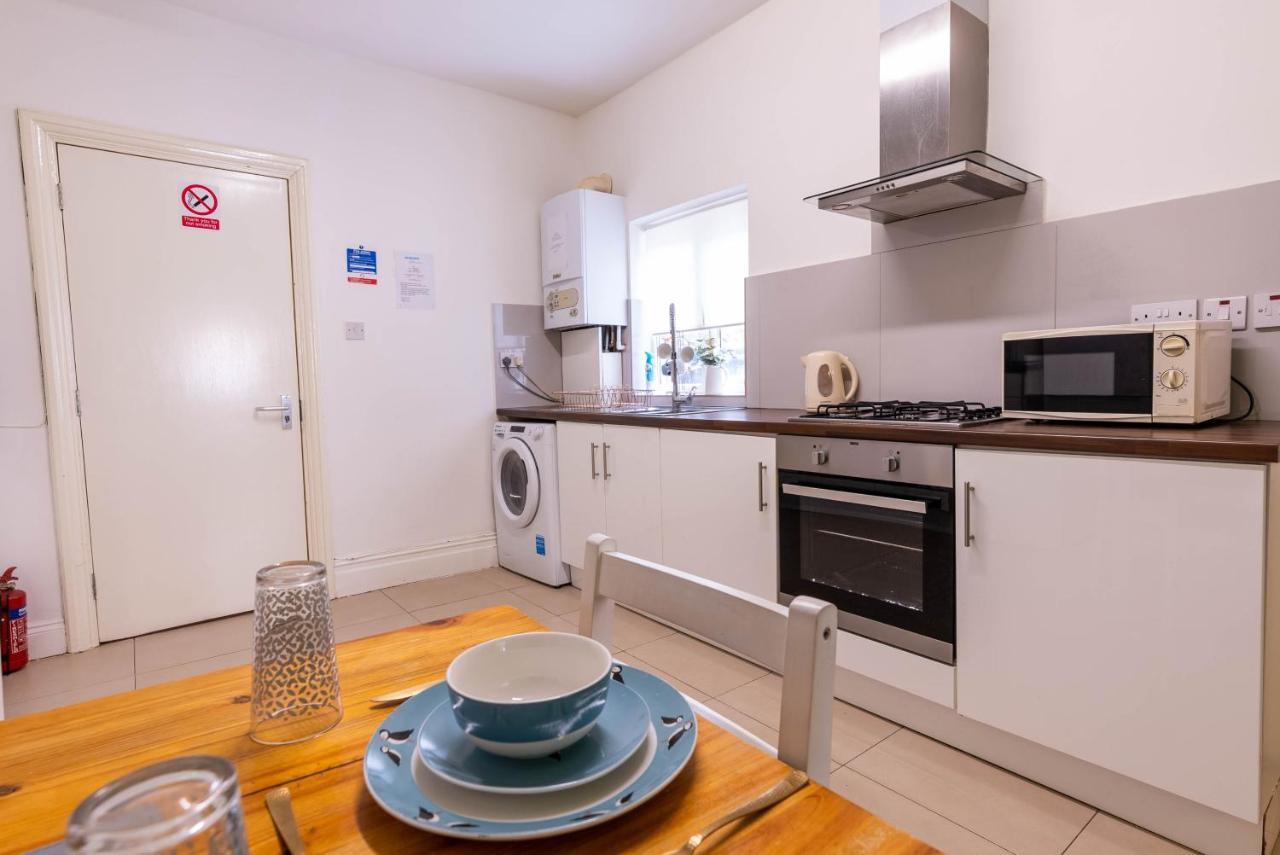 090 Beautiful 1 Bedroom Flat Near Luton Town And Station Exterior foto